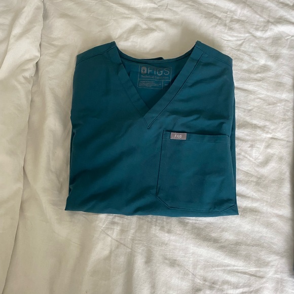 FIGS - Picture 2 of 3